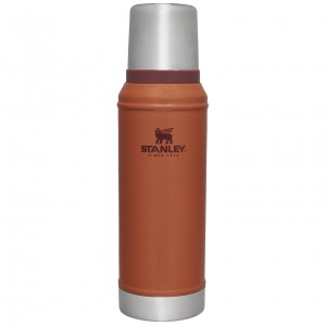 Stanley Classic Legendary Vacuum Insulated Bottle | 1.0 QT Hammertone Clay | AHU458601