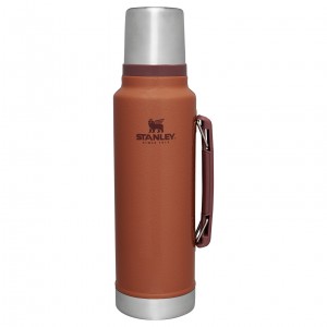 Stanley Classic Legendary Vacuum Insulated Bottle | 1.5 QT Hammertone Clay | MJK970652