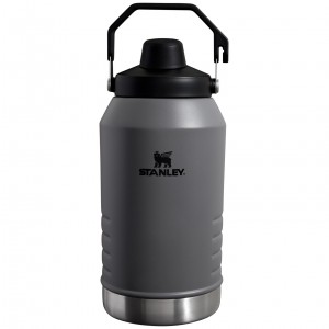Stanley IceFlow™ Jug with Fast Flow Lid | 64 OZ Charcoal | STU478019