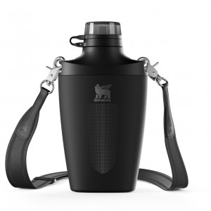 Stanley The Stanley Cross Bottle | 23 OZ Černé | CWL926134