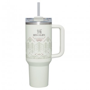 Stanley Winterscape Quencher H2.0 FlowState™ Tumbler | 40 OZ Pale Stone Winterscape | UPR329648